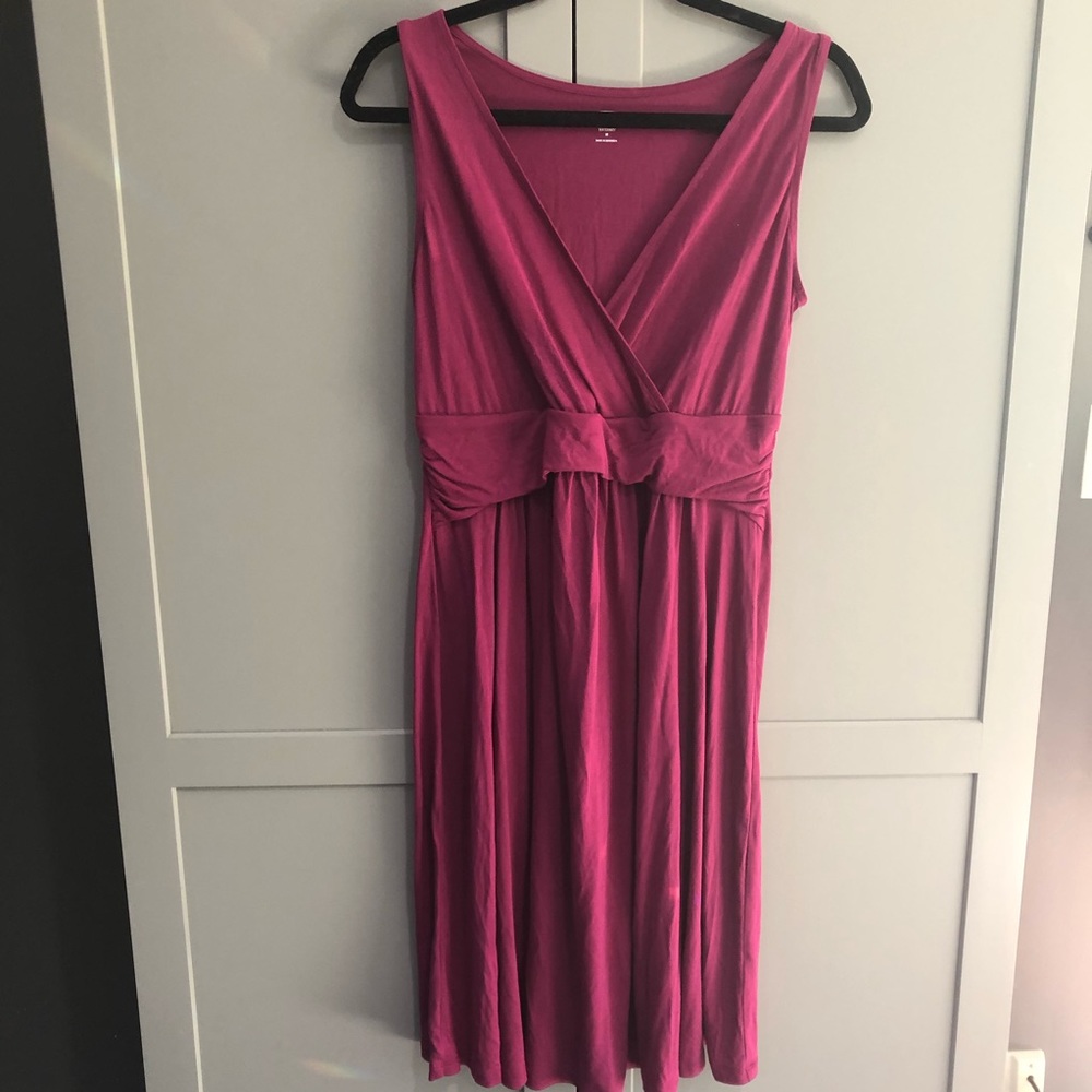 Old Navy | Magenta Maternity Dress M NWOT